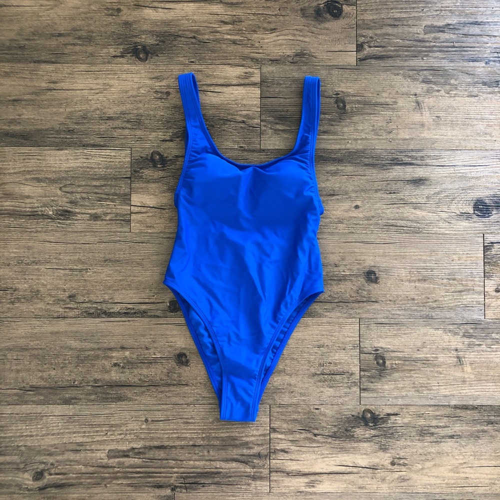 One piece swimsuit